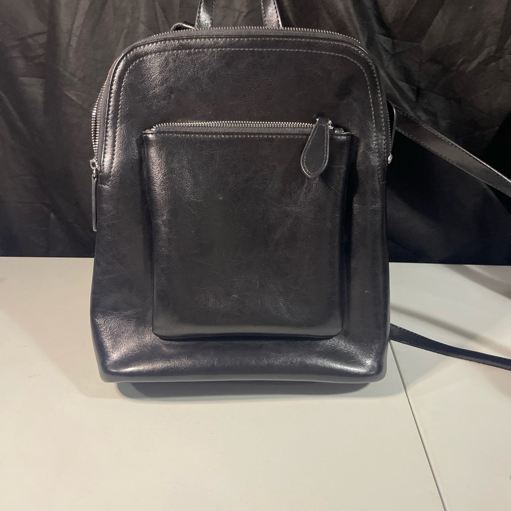 Heshe Black Leather Convertible Backpack Crossbody Gorgeous